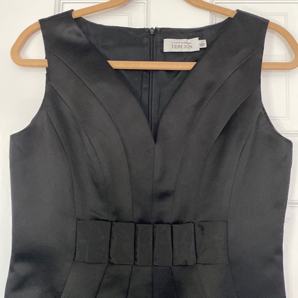 Teri Jon Black Sheath Dress size 6